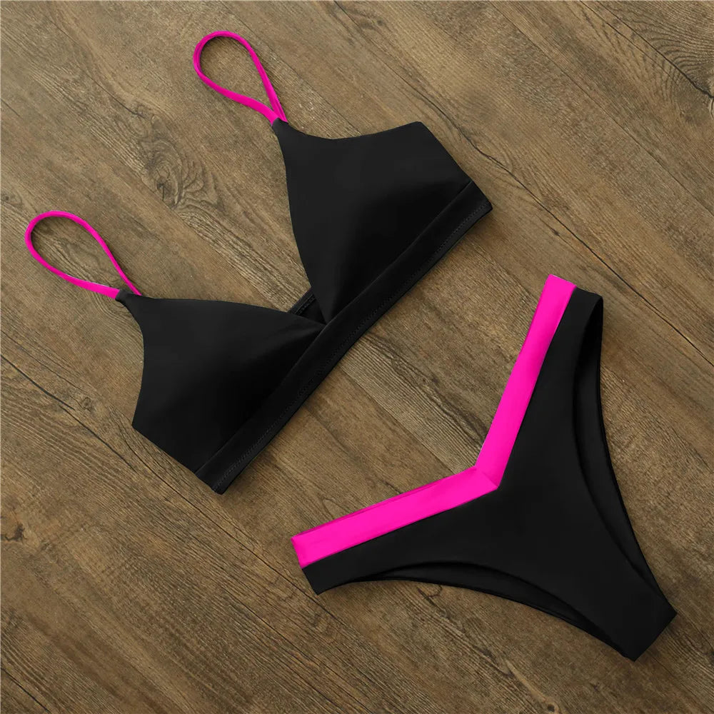Bikini con Tirantes Finos y Detalle en Contraste Ref: 0533