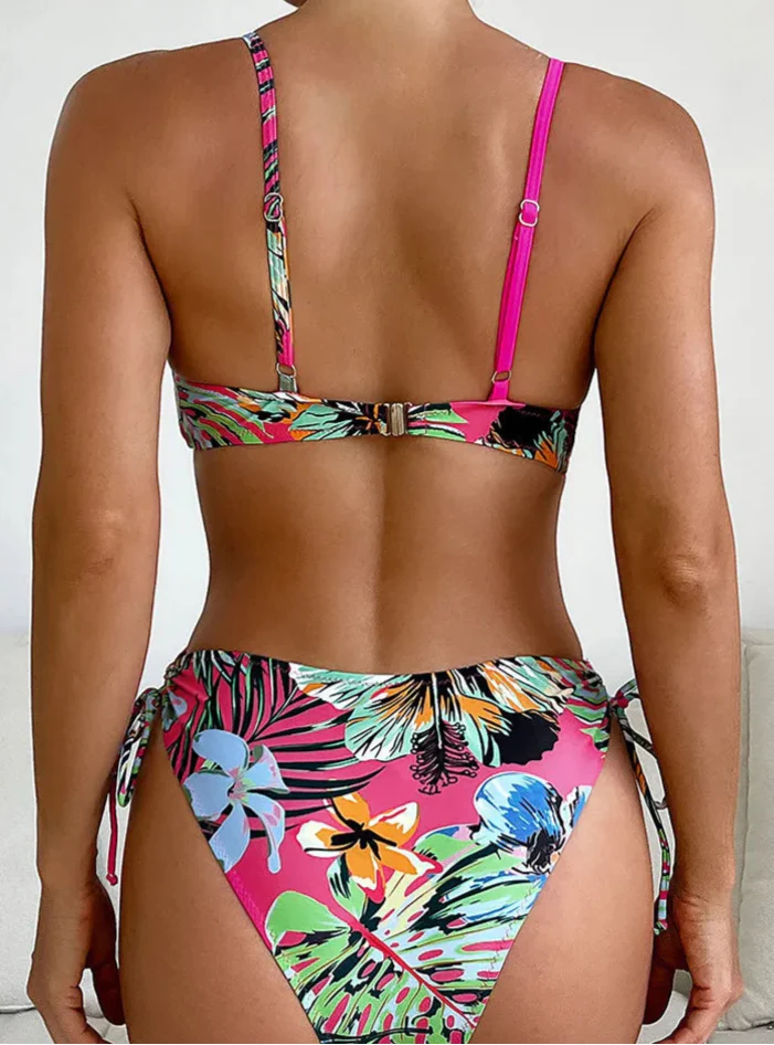 Bikini con Top Cruzado y Lazo Lateral Ref: 0502