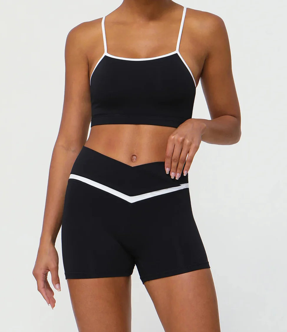 Conjunto Deportivo Top de Breteles Finos y Short Ref: 1047