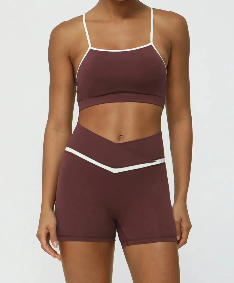 Conjunto Deportivo Top de Breteles Finos y Short Ref: 1047